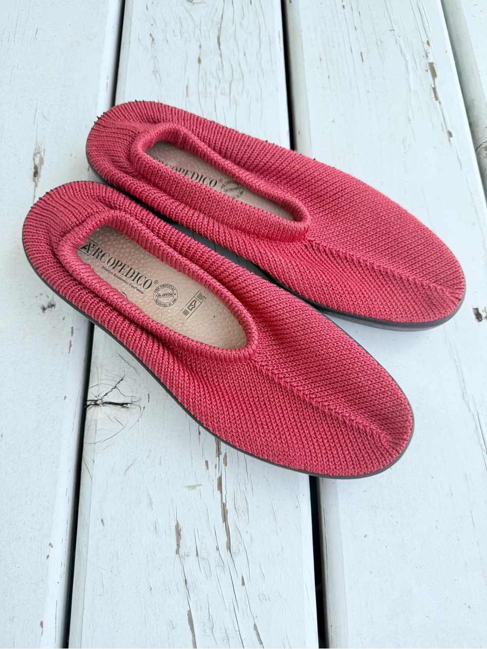Arcopedico Red Soft Stretch Original Knit Anatomic Comfort Stretch Sock Shoes